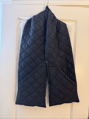 Women’s Quilted Black Puffer Scarf Coat - Unbranded